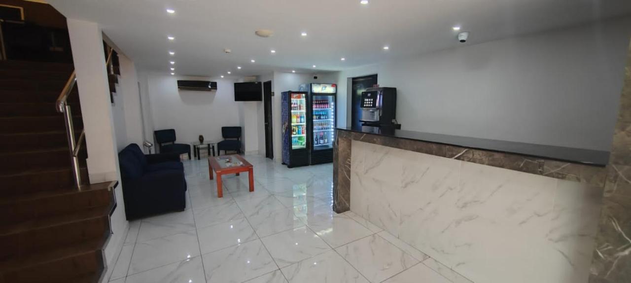 La Cubana Hotel & Suites Colon Exterior foto