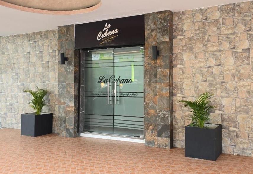 La Cubana Hotel & Suites Colon Exterior foto